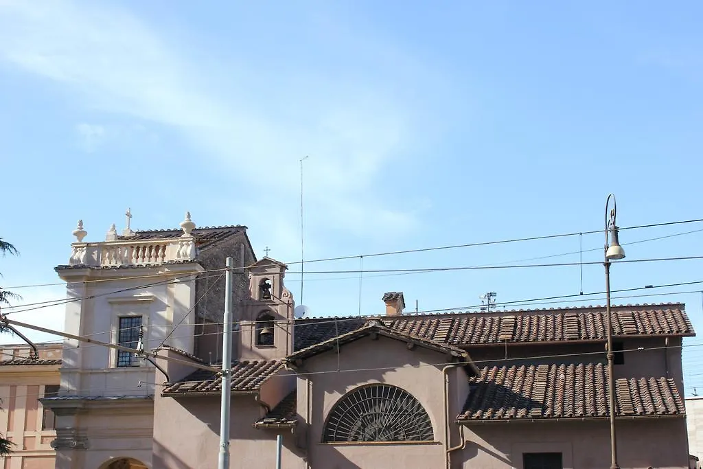 Casa Vacanze Voglia Di Roma Apartment