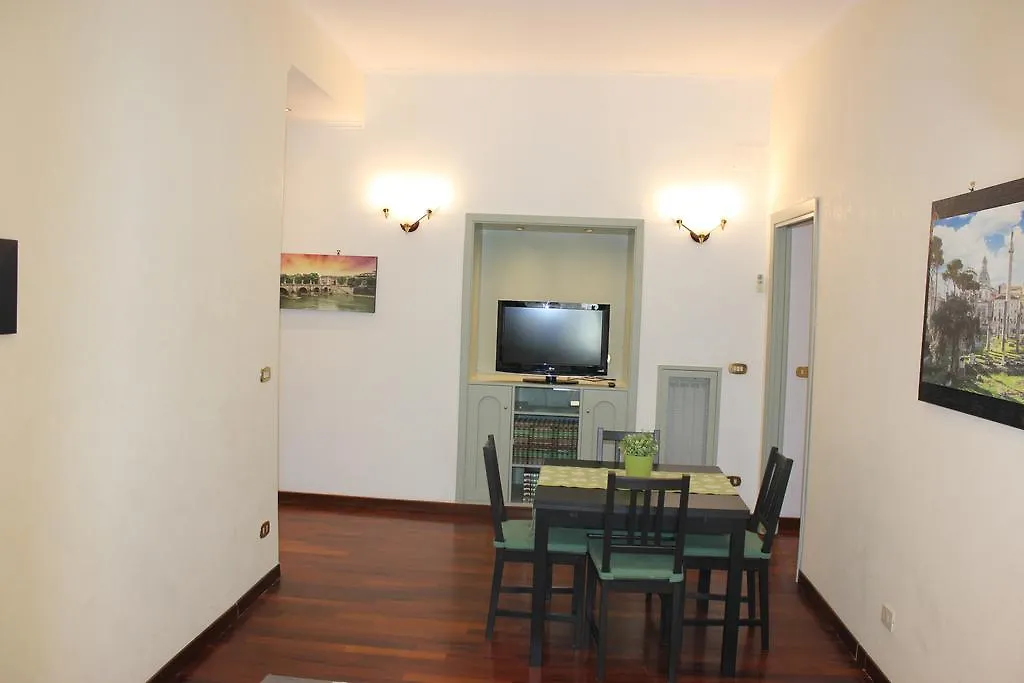 Casa Vacanze Voglia Di Roma Apartment